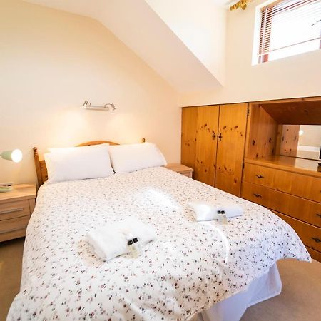 Charming City Centre Guest House Galway Exteriör bild
