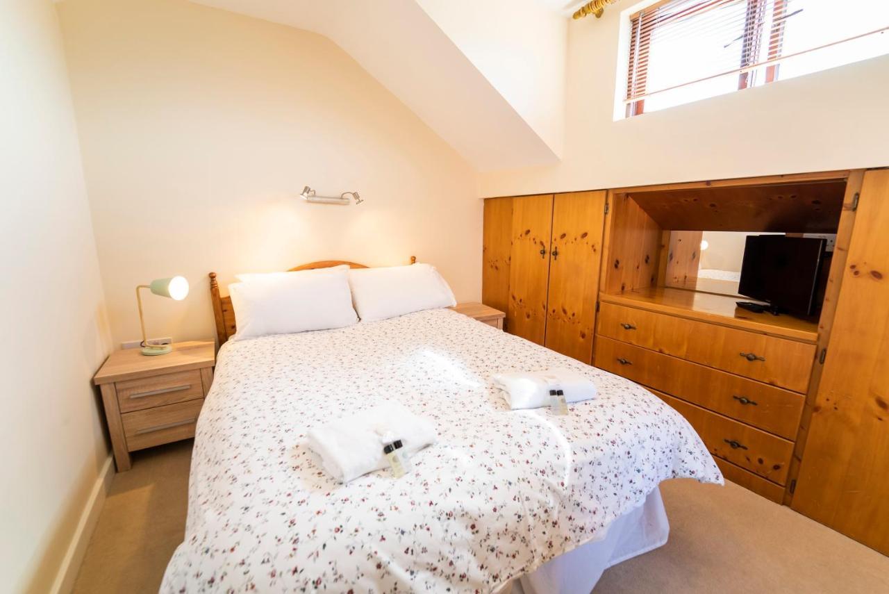 Charming City Centre Guest House Galway Exteriör bild