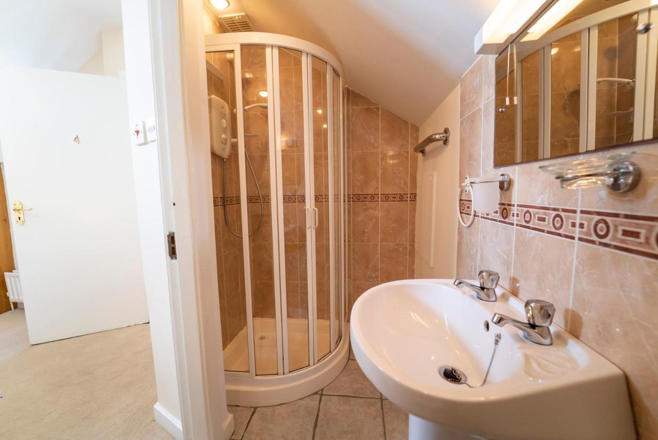 Charming City Centre Guest House Galway Exteriör bild